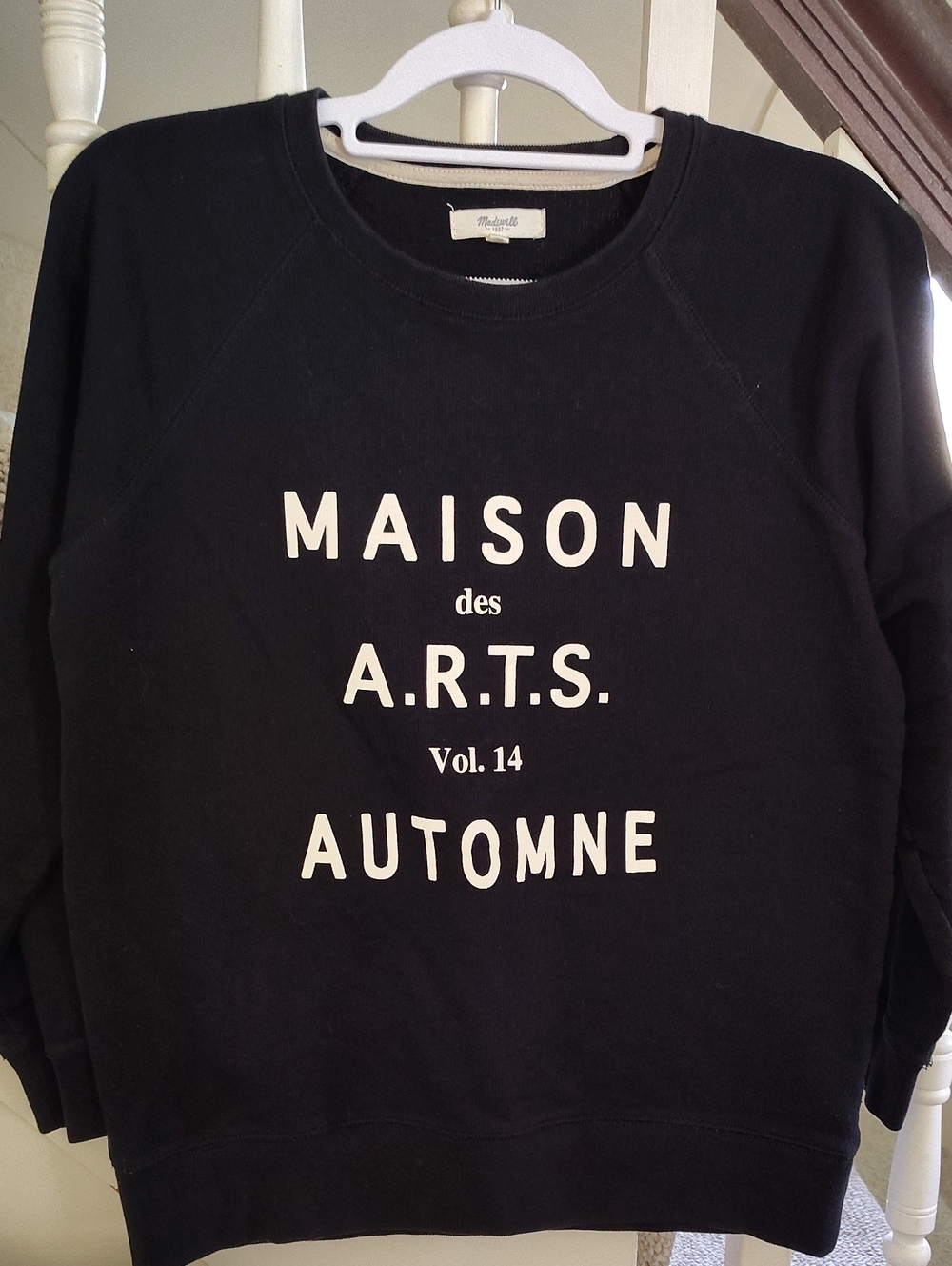 Madewell Black Sweatshirt with White 'MAISON des A.R.T.S.' Print